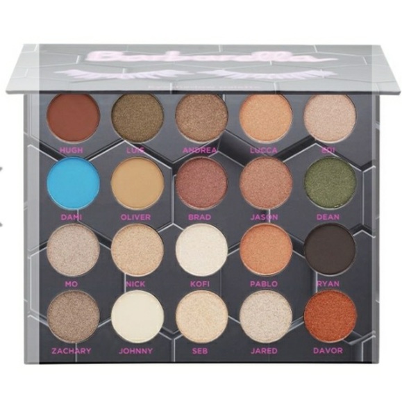 Barbarella Eyeshadow Palette - Picture 2 of 3